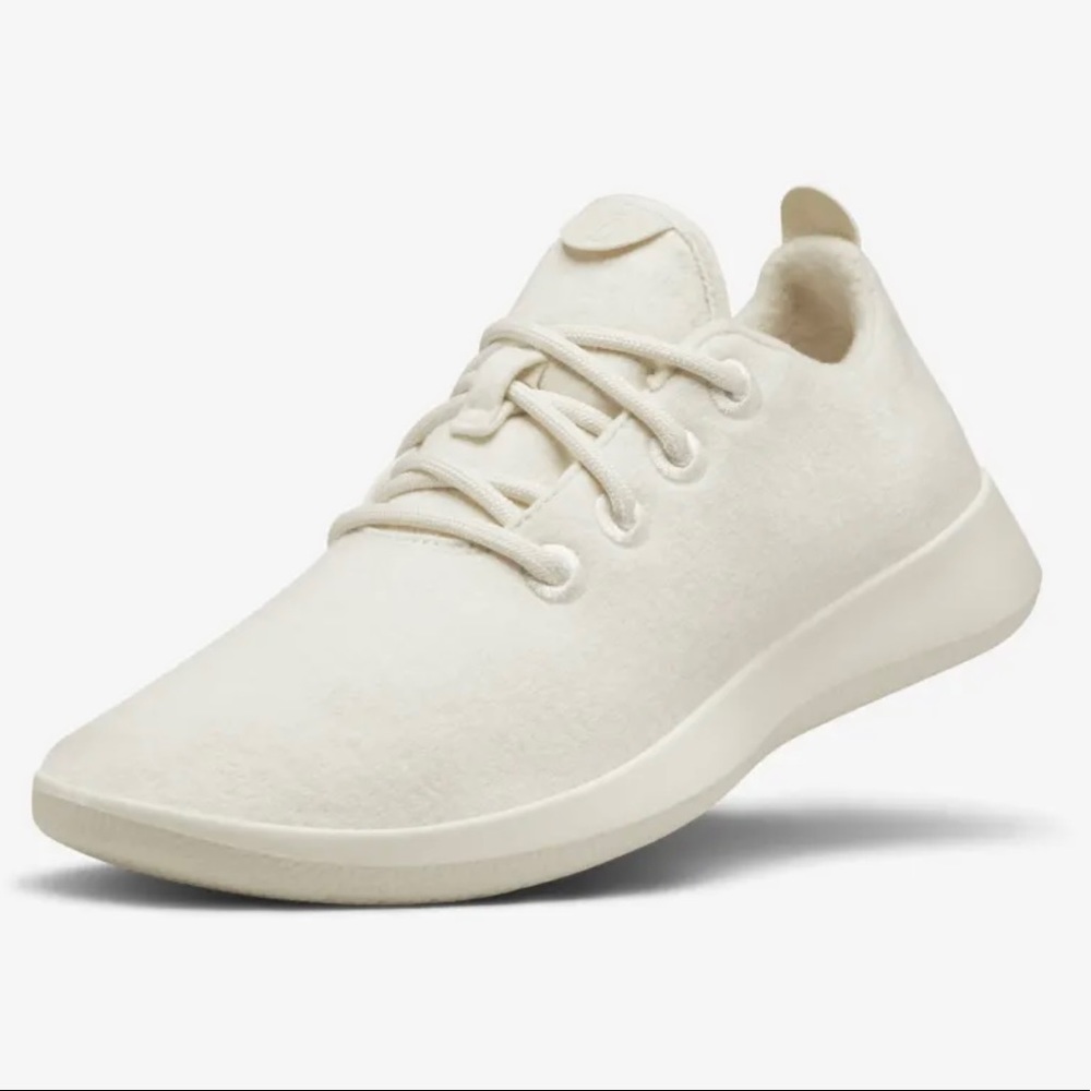 Brand new in box AllBirds wool cream white women’s size 8